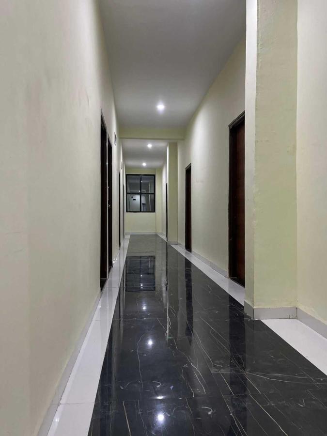 Hotel O Pravin Executive Gangapur  Kültér fotó