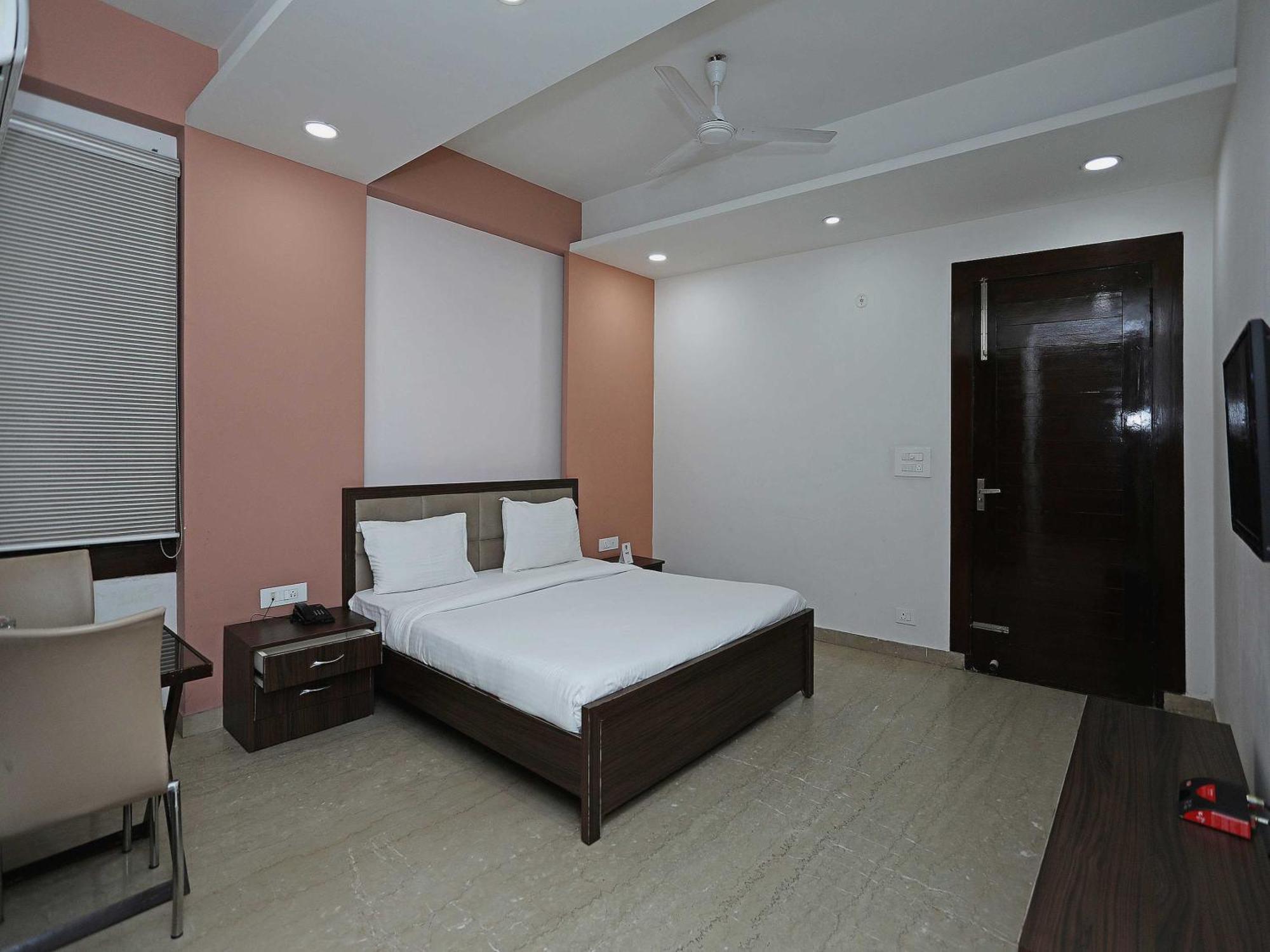 Hotel O Pravin Executive Gangapur  Kültér fotó