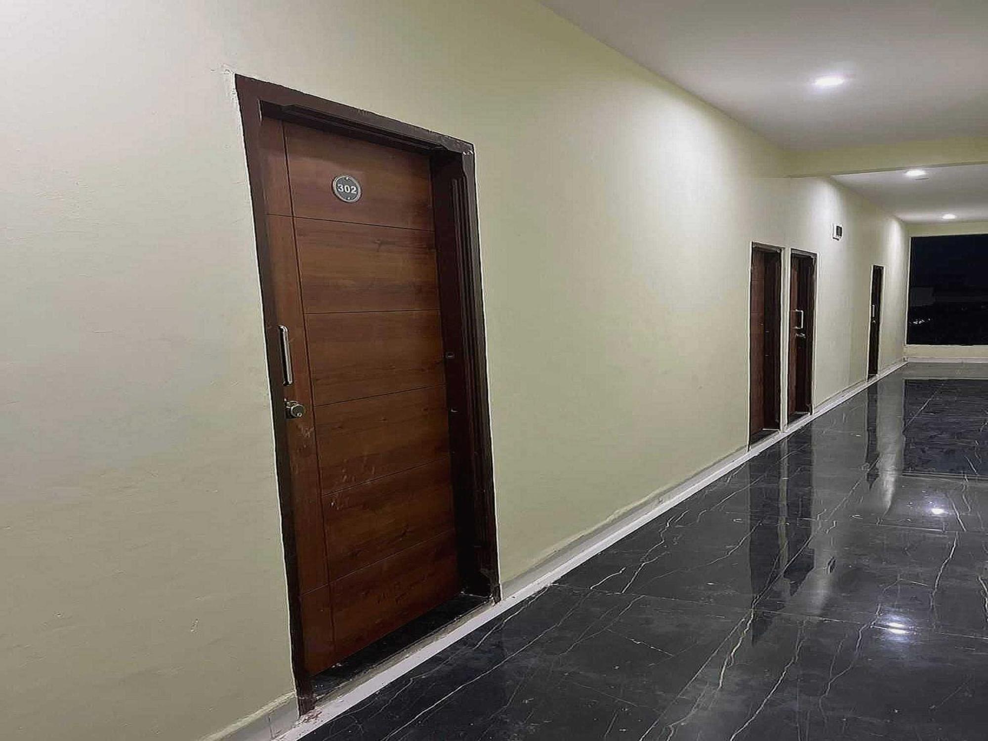 Hotel O Pravin Executive Gangapur  Kültér fotó