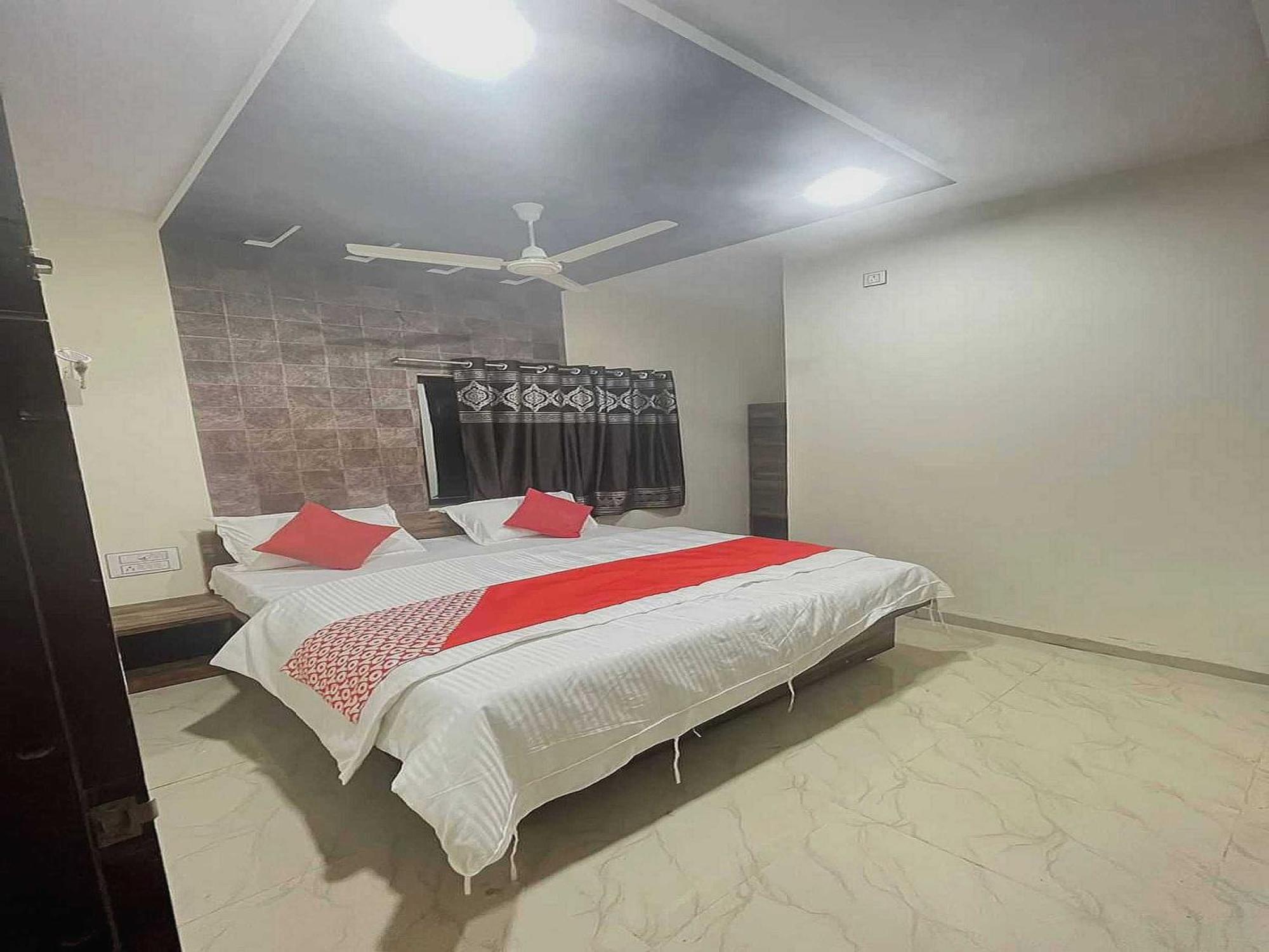 Hotel O Pravin Executive Gangapur  Kültér fotó