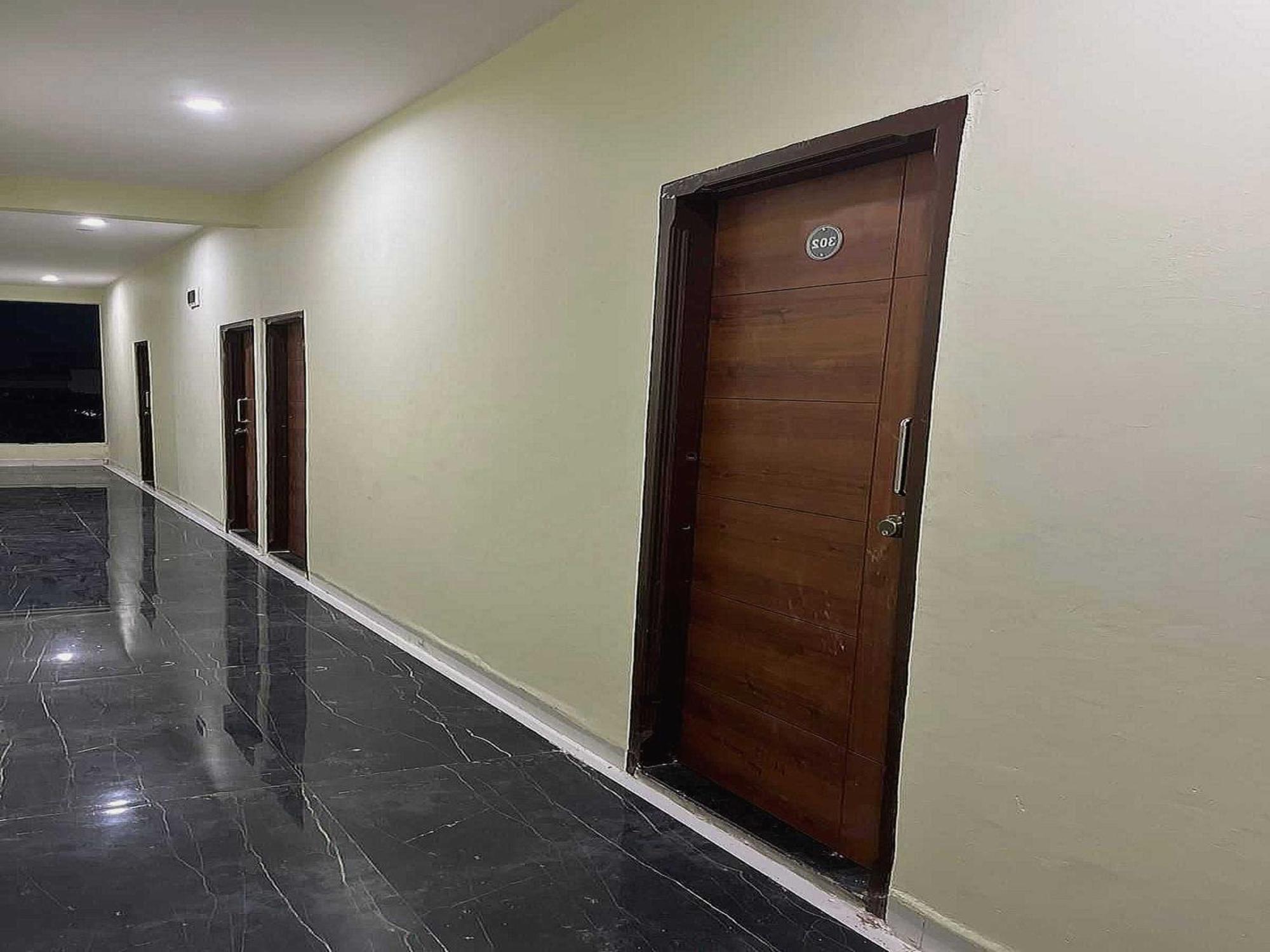 Hotel O Pravin Executive Gangapur  Kültér fotó
